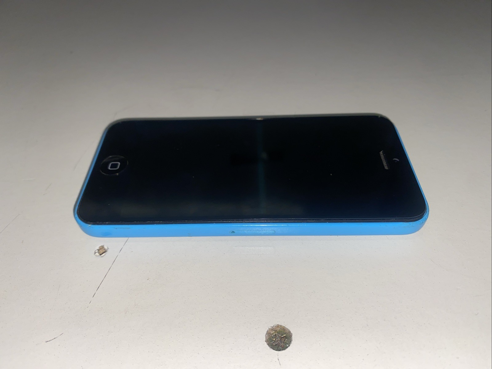 Apple iPhone 5c A1529 iOS Smartphone Blue 4'' IPS LCD 8MP (1GB+8GB) - For Parts
