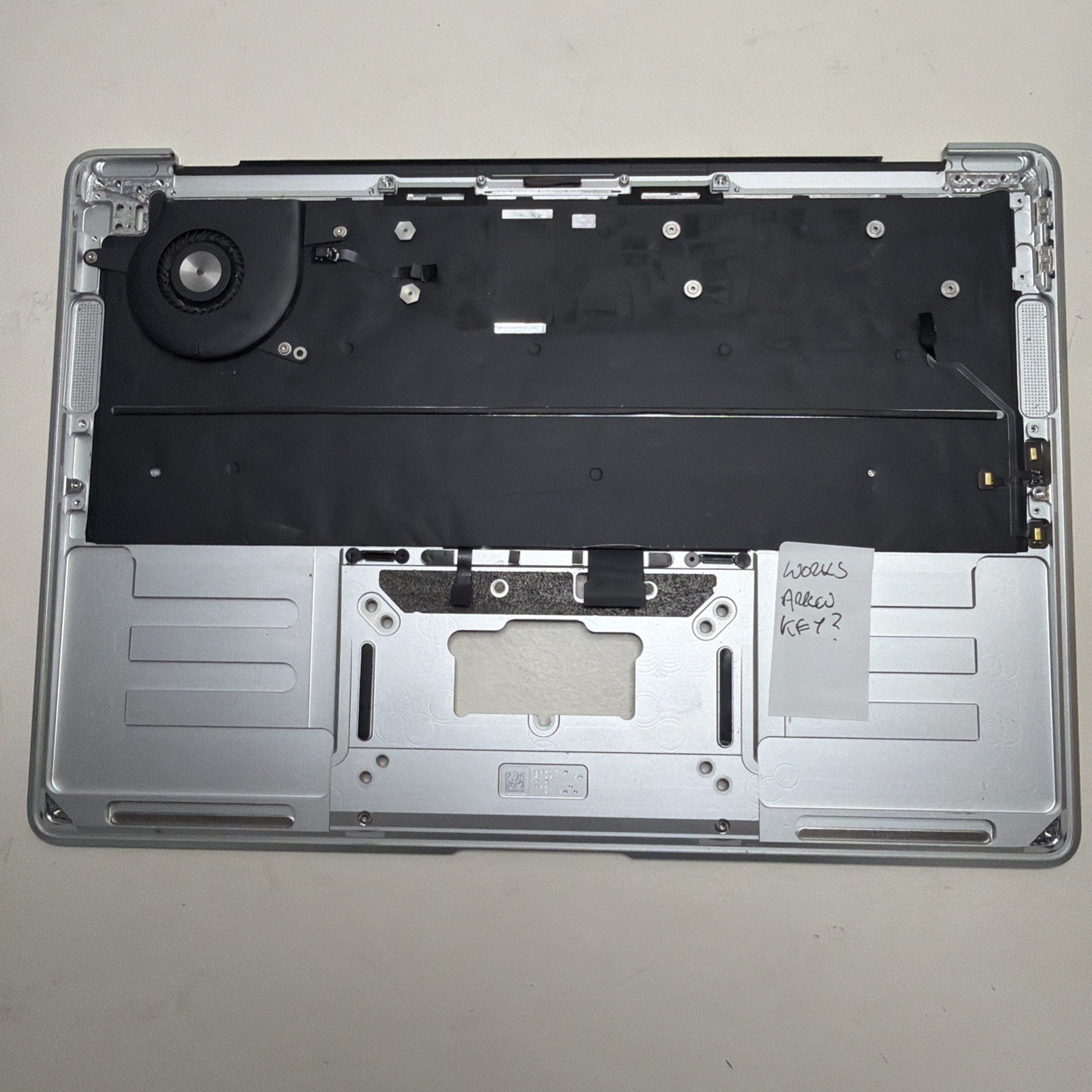  MacBook Air 13" A2179 Palmrest