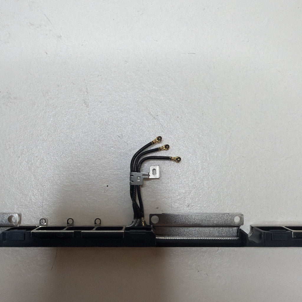 Apple Macbook Pro 16" A2485 2021 Genuine WiFi Antenna Bar Strip (PS3)