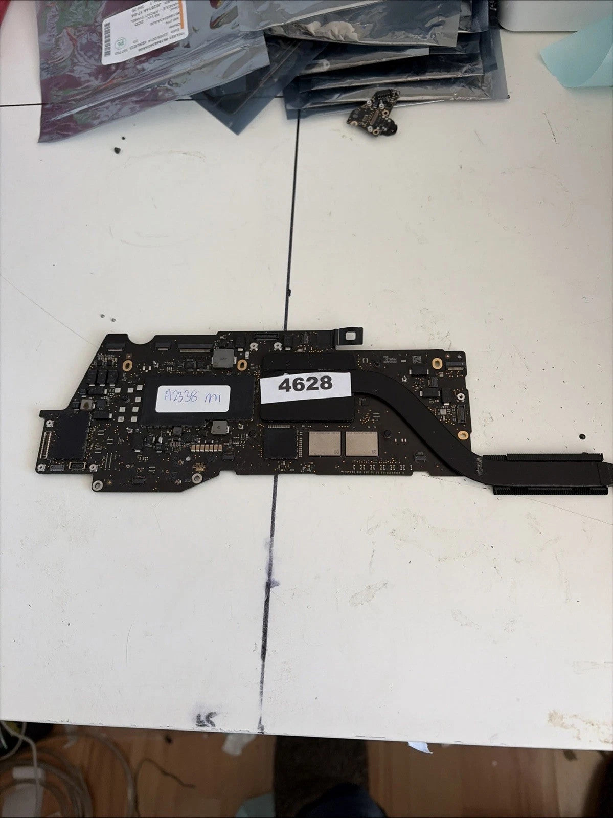 Apple MacBook Pro 13" M1 2020 Logic Board A2338 Turns On, Parts or Repair, Lock