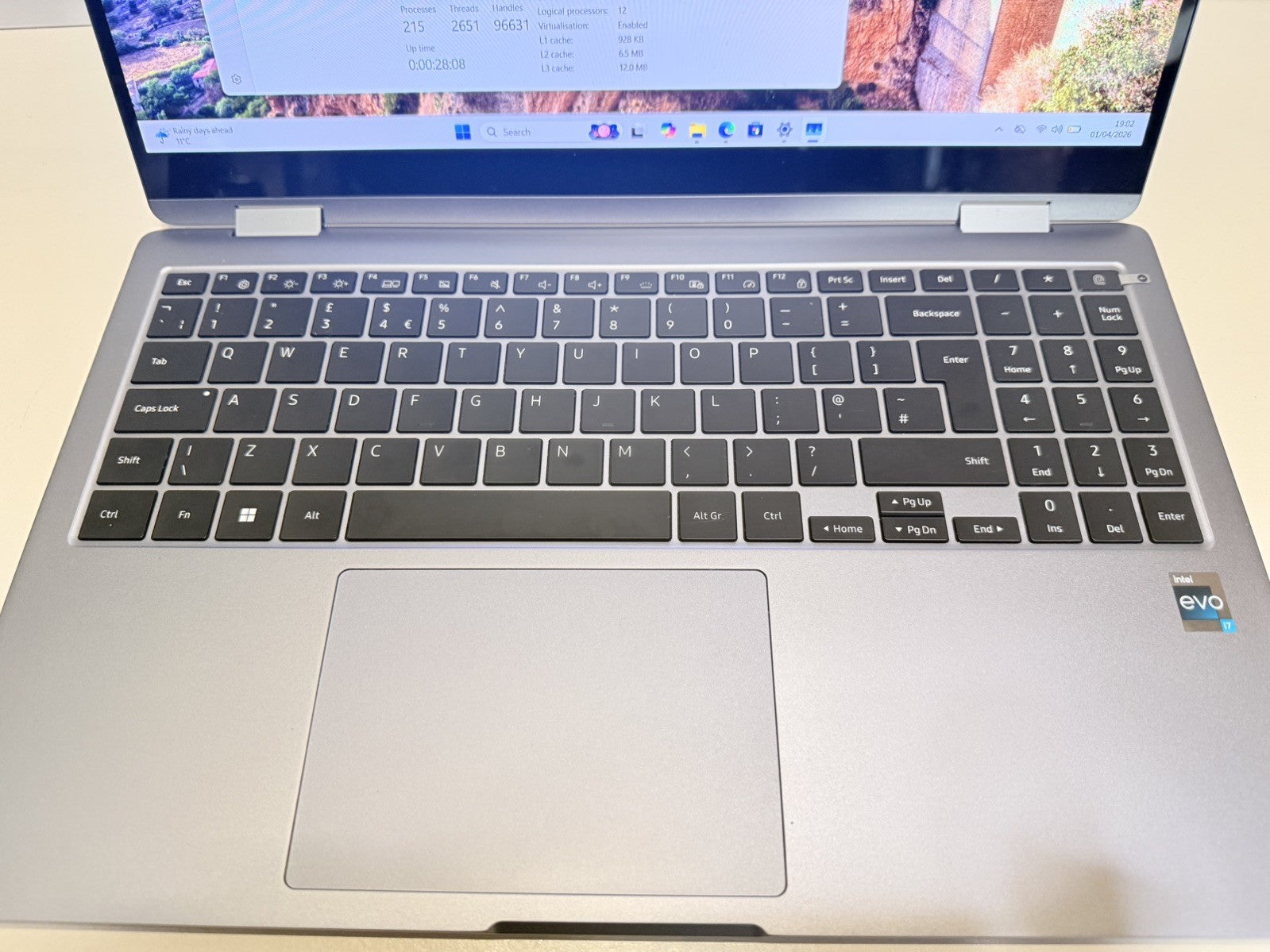 Samsung Galaxy Book4 360 Laptop 15.6" 2-in-1 Intel I7, 512GB SSD 16gb Ram