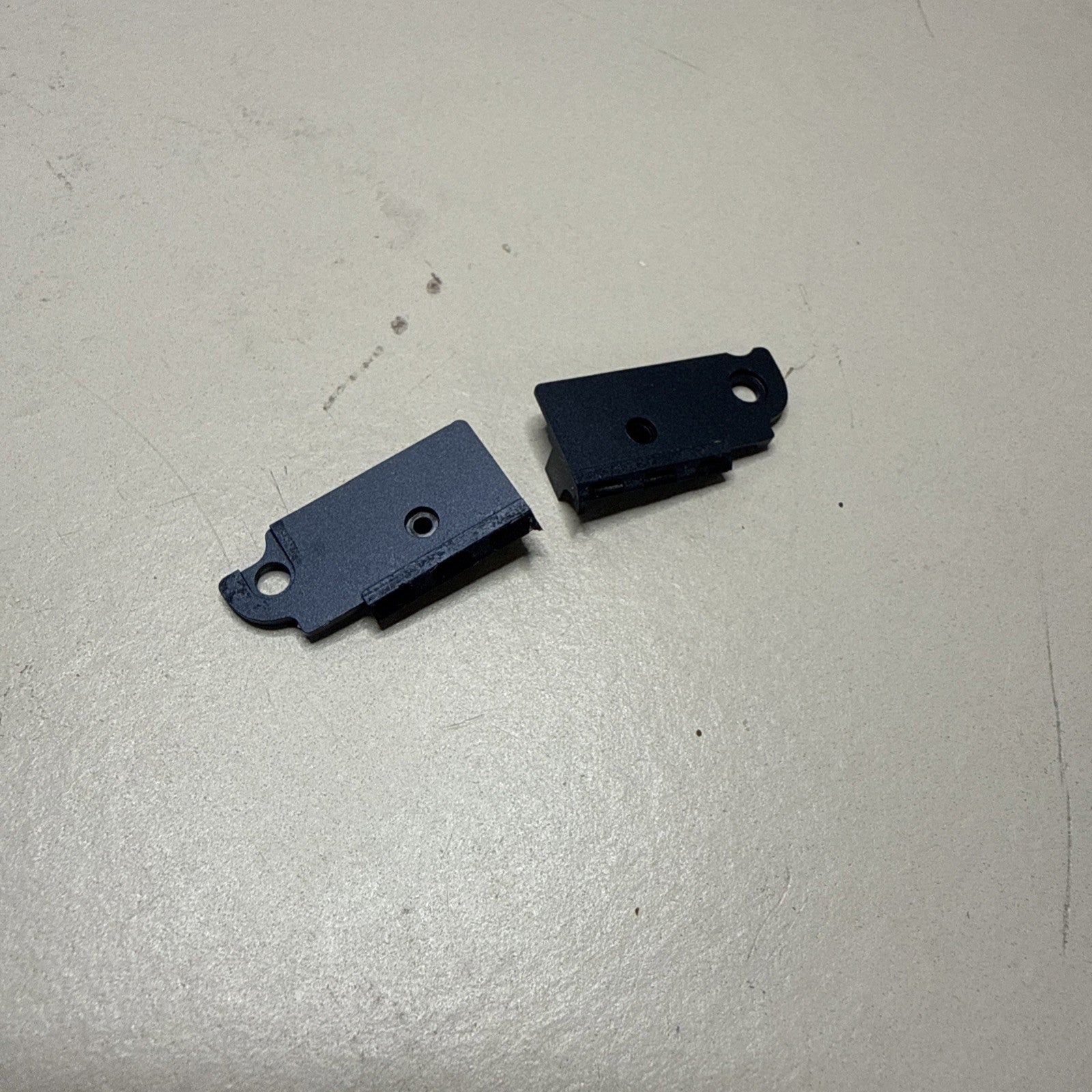 MacBook Air 13" 2024 A3113  Hinge covers , Left and right EMC 8611