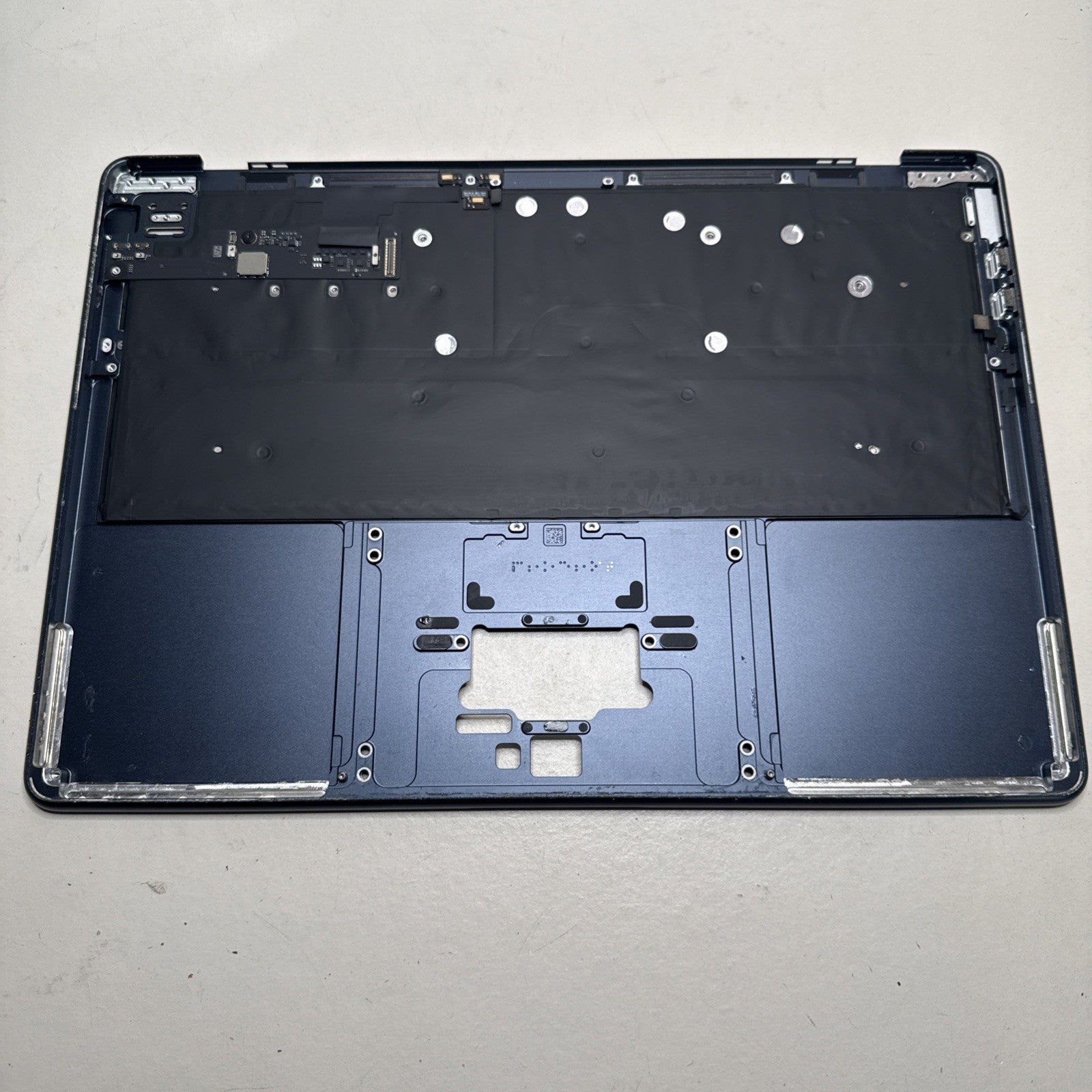 Apple MacBook Air 13"  A3113 Palmrest UK Keyboard Midnight Blue M3 2024