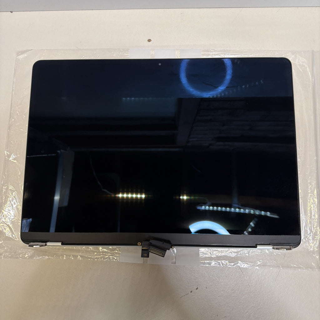 A2681 Macbook Air 2022 13" LCD Assembly - very light clouding in bottom