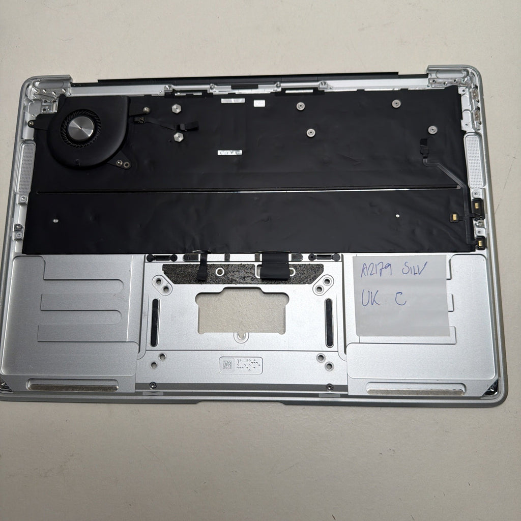  MacBook Air 13" A2179 Palmrest