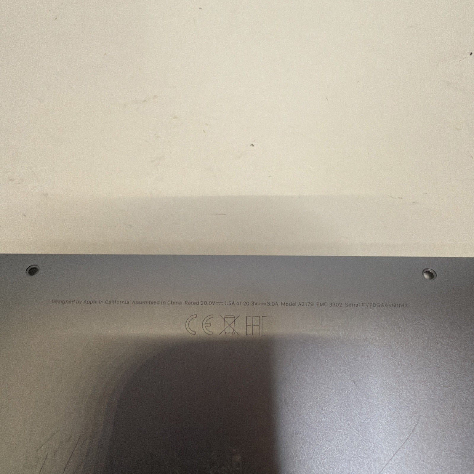 Coque inférieure de batterie HDD Apple Macbook Air A2179 d'origine