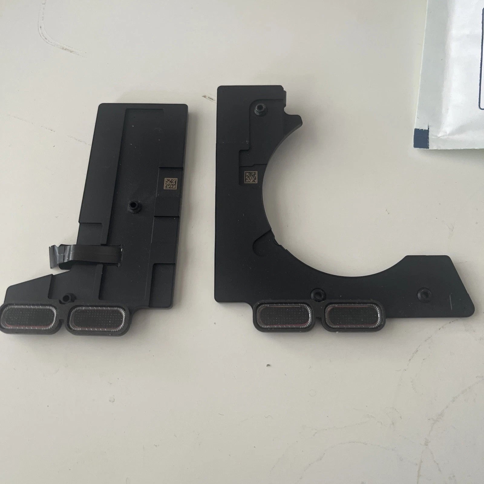Haut-parleurs internes Apple MacBook Pro A1708 authentiques/d'origine - Gauche et droit