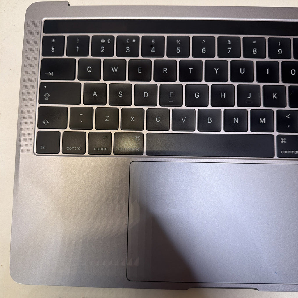 Apple MacBook Pro 13 A1706 2016 2017 Palmrest UK Keyboard B661-07951 Silver
