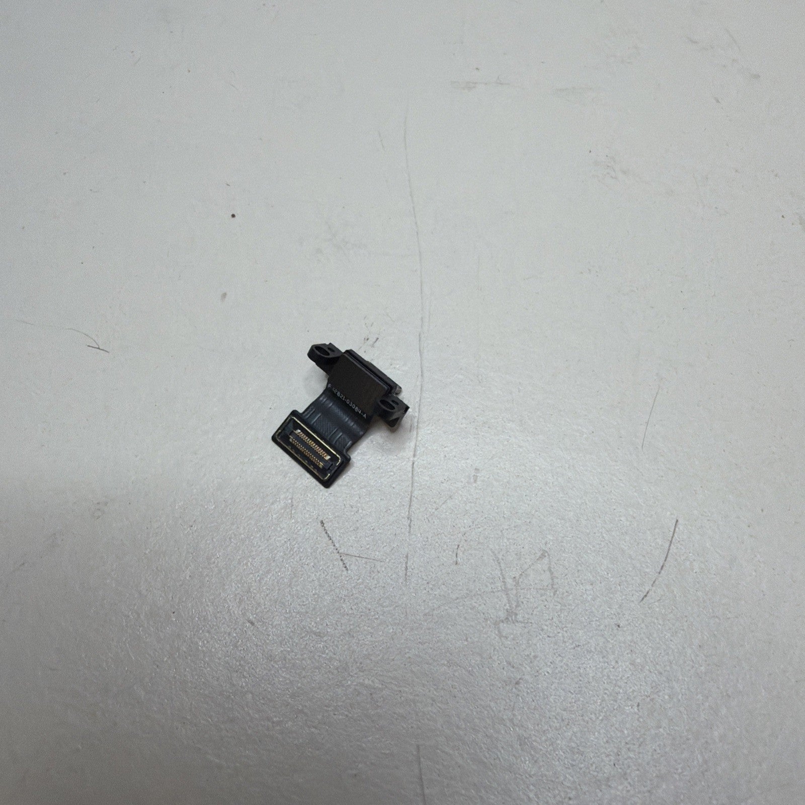 Genuine Apple MacBook Pro A2442 A2485 USB-C Port  821-03084-A