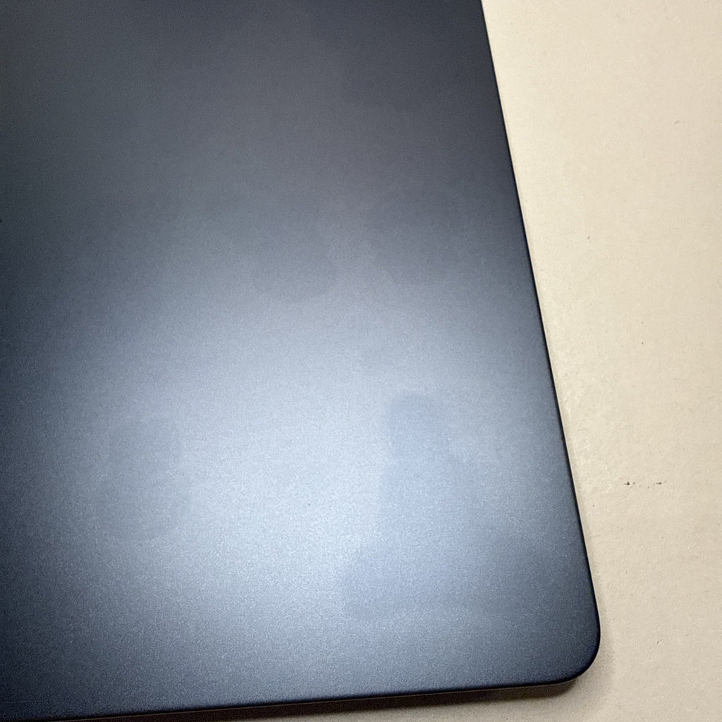 Faulty MacBook Air EMC 8611 13.6” 2024 Midnight Screen