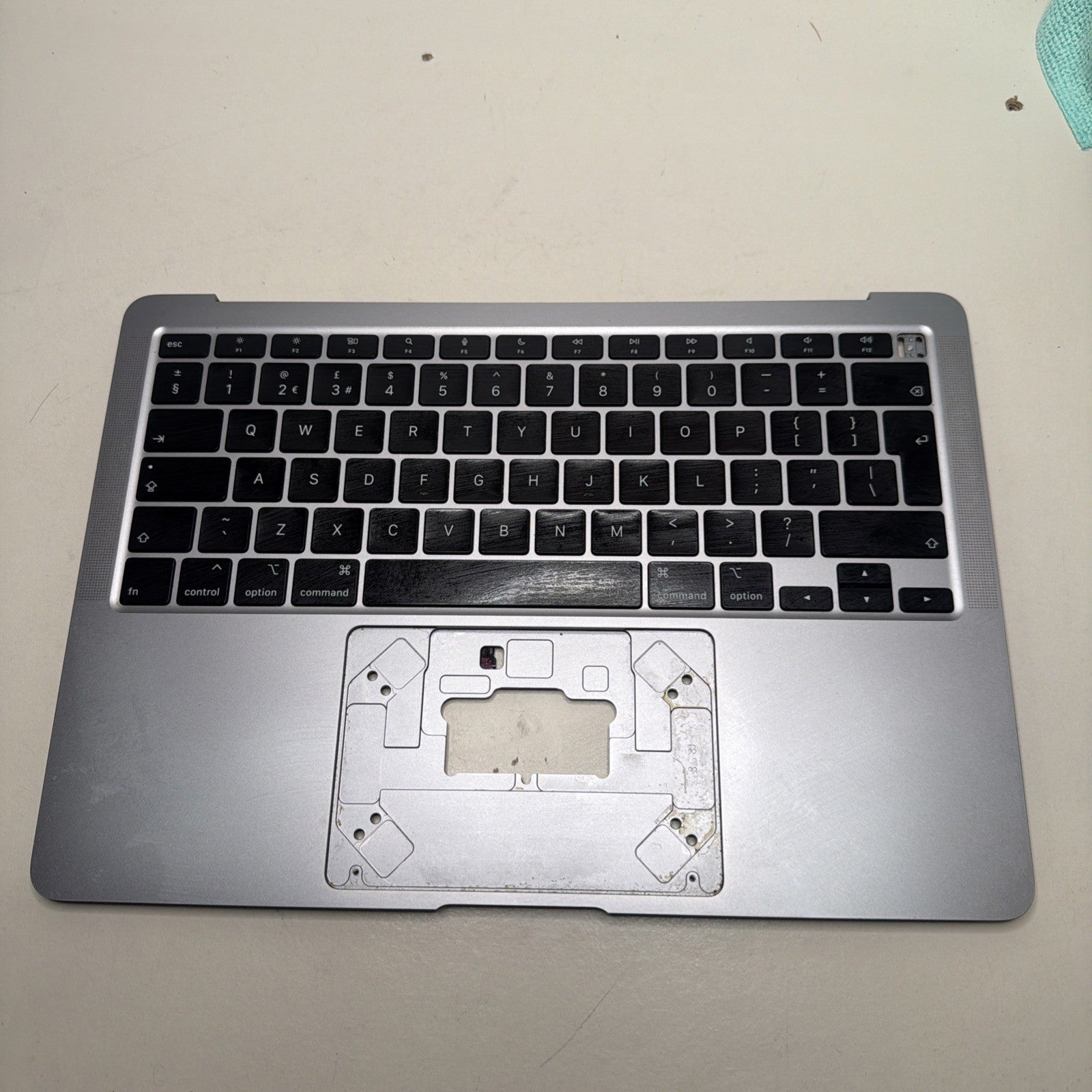  MacBook Air 13" A2337 (2020) M1 Palmrest Top case Keyboard