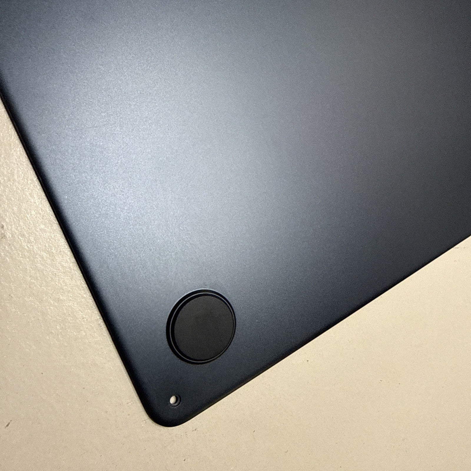 Apple MacBook Air 13" 2024 A3113  13.6" Base Bottom Cover Genuine Midnight