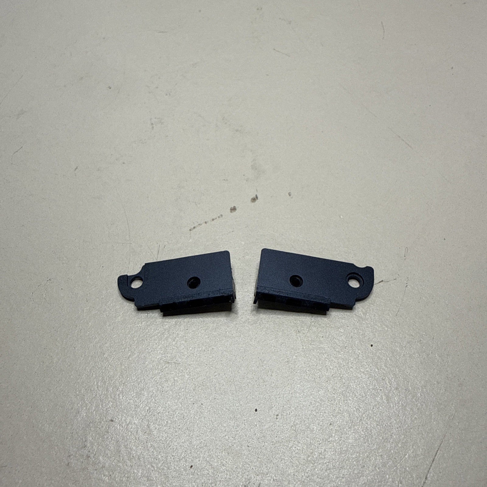 MacBook Air 13" 2024 A3113  Hinge covers , Left and right EMC 8611
