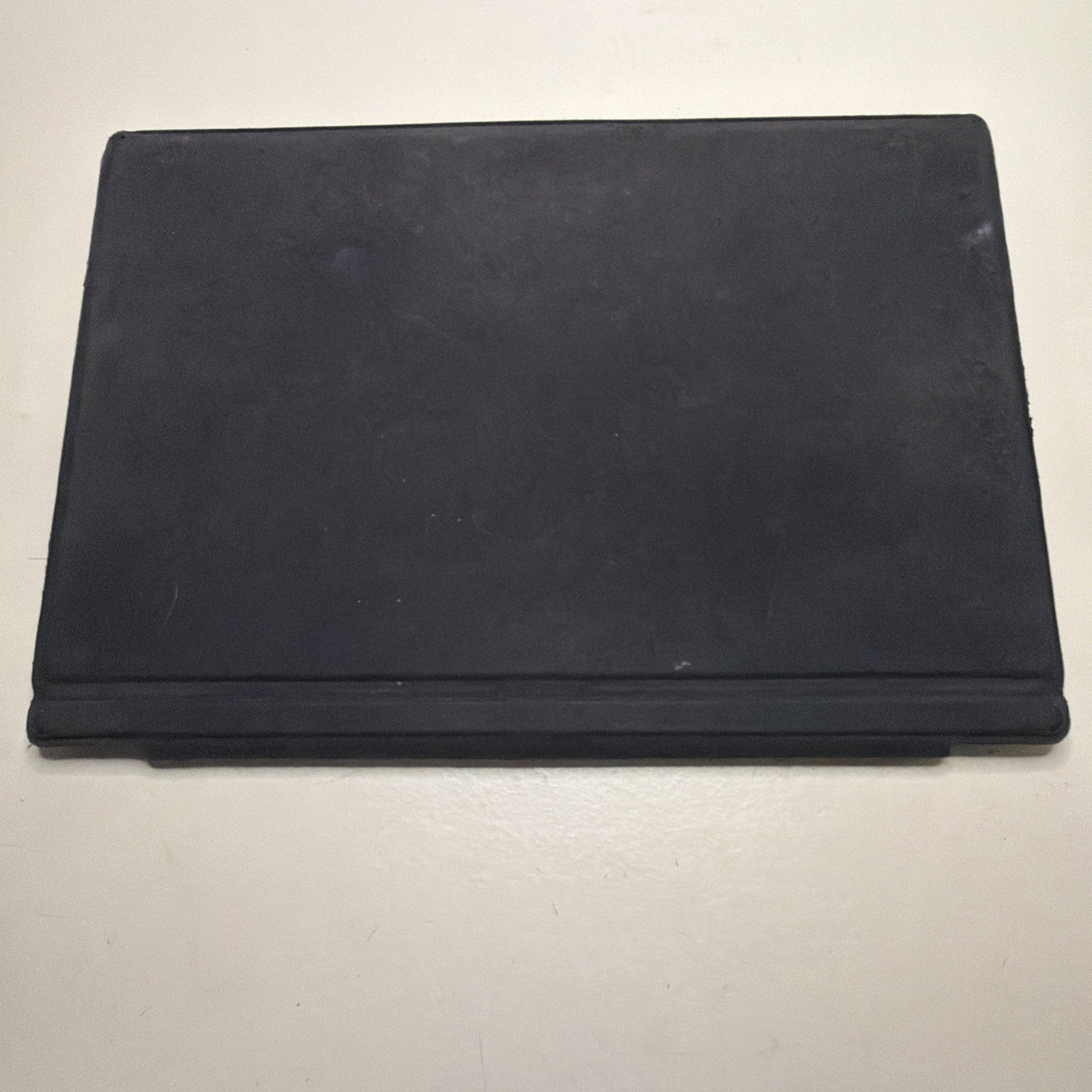 Microsoft Surface Laptop 3 - Intel i5-1035G7 - 16GB RAM - 256GB SSD - Grade C+